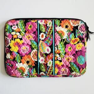 Vera Bradley Va Va Bloom 17 inch Soft Shell Laptop Sleeve